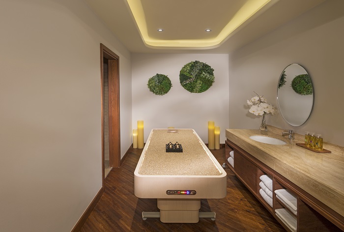 {"id":32,"facility_id":31,"lang_id":1,"hotel_id":201000007,"name":"Spa","slug":"spa","description":"<p>Relax, rejuvenate and re-energize yourself at our on-site Spa Facility, located on the Plaza Level. Featuring steam and sauna bath plus a beauty salon, our spa facility is an ideal place to revitalize your body, mind and soul.\r\n<\/p>\r\n\r\n<p>Truly dedicated to the well-being and fitness of our guests, the SPA facility at Ramada Hotel & Suites by Wyndham Dubai JBR delivers a range of oriental and traditional treatments by a team of qualified wellness professionals who know how to give guests an ultimately relaxing and pampering experience.\r\n<\/p>","sort":3,"status":1,"created_at":"2019-11-06T07:30:40.000000Z","updated_at":"2019-11-22T11:37:56.000000Z","deleted_at":null,"image_slider":{"id":1786,"lang_id":1,"image_sliderable_id":32,"image_sliderable_type":"App\\HotelFacility","image_slider":"uploads\/image-slider\/9103c7de7cef25ebfa6451a93224b4751655889525.jpg","name":null,"sub_name":null,"content":null,"status":1,"created_at":"2022-06-22T09:18:45.000000Z","updated_at":"2022-06-22T09:18:48.000000Z","sort":1,"is_mobile":0}}-slider