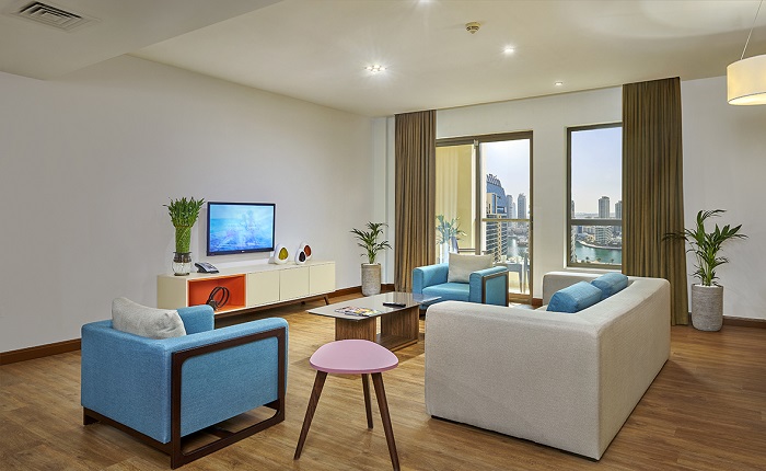 Two Bedroom Apartment City View-room